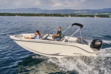 BAYLINER M19