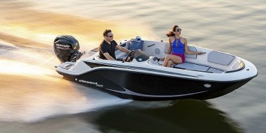 BAYLINER M15