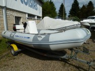 ZODIAC CHEROKEE 440