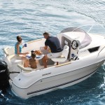 Quicksilver-Activ-470-cabin