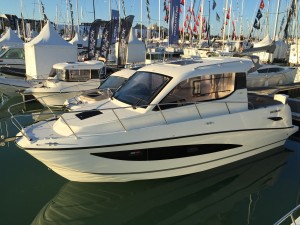 Quicksilver Activ 855 Cruiser à flot